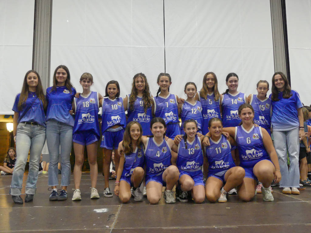 INFANTIL-PARTAIDETZA-NESKAK-2013